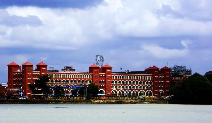 7. Howrah Station